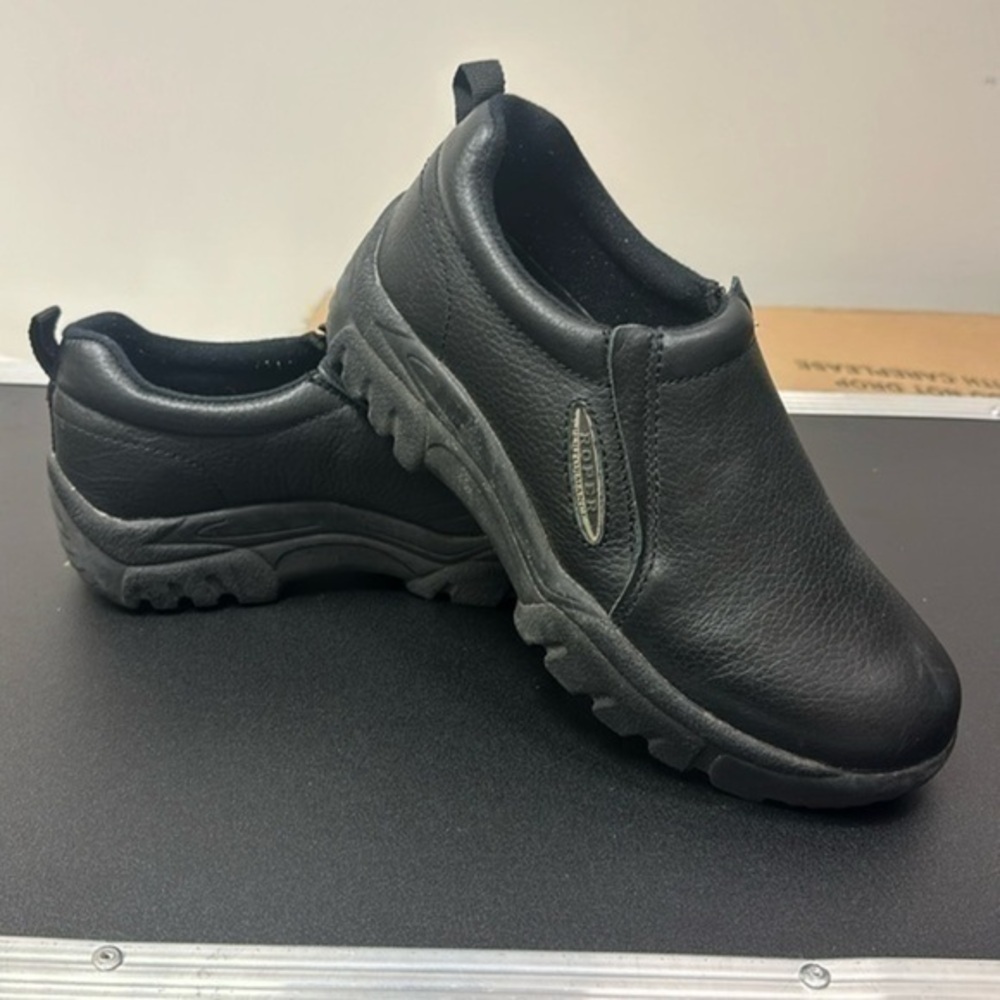 Roper men’s black genuine leather performance slip ons size 8.5
